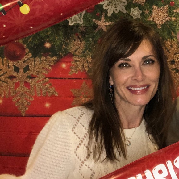 Meet your Posher, Susan - Picture 2 of 8